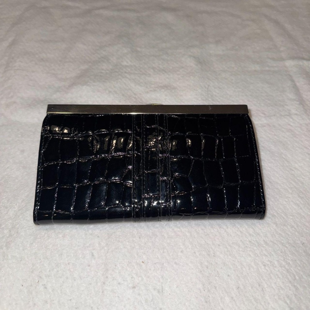 Black Crocodile‑Embossed Faux Leather Clutch Silver Toned Frame EUC - Picture 2 of 8